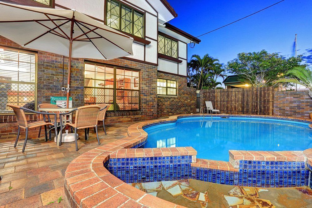 Chalet Motor Inn Bundaberg Esterno foto